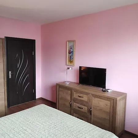 прекрасен с изглед към търново Apartment *