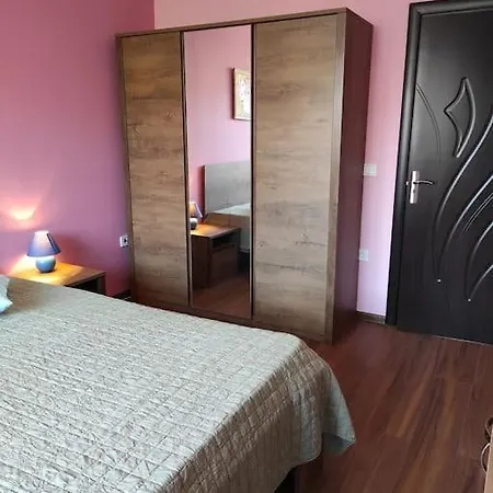 прекрасен с изглед към търново Apartment Veliko Tarnovo