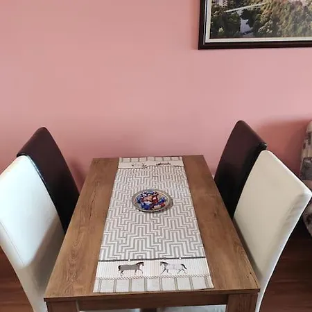 прекрасен с изглед към търново Veliko Tarnovo