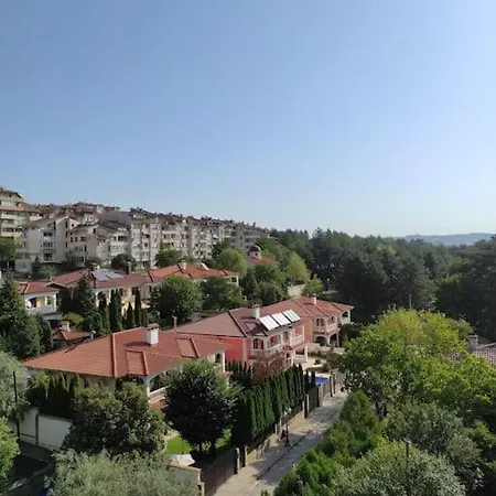 прекрасен с изглед към търново * Veliko Tarnovo